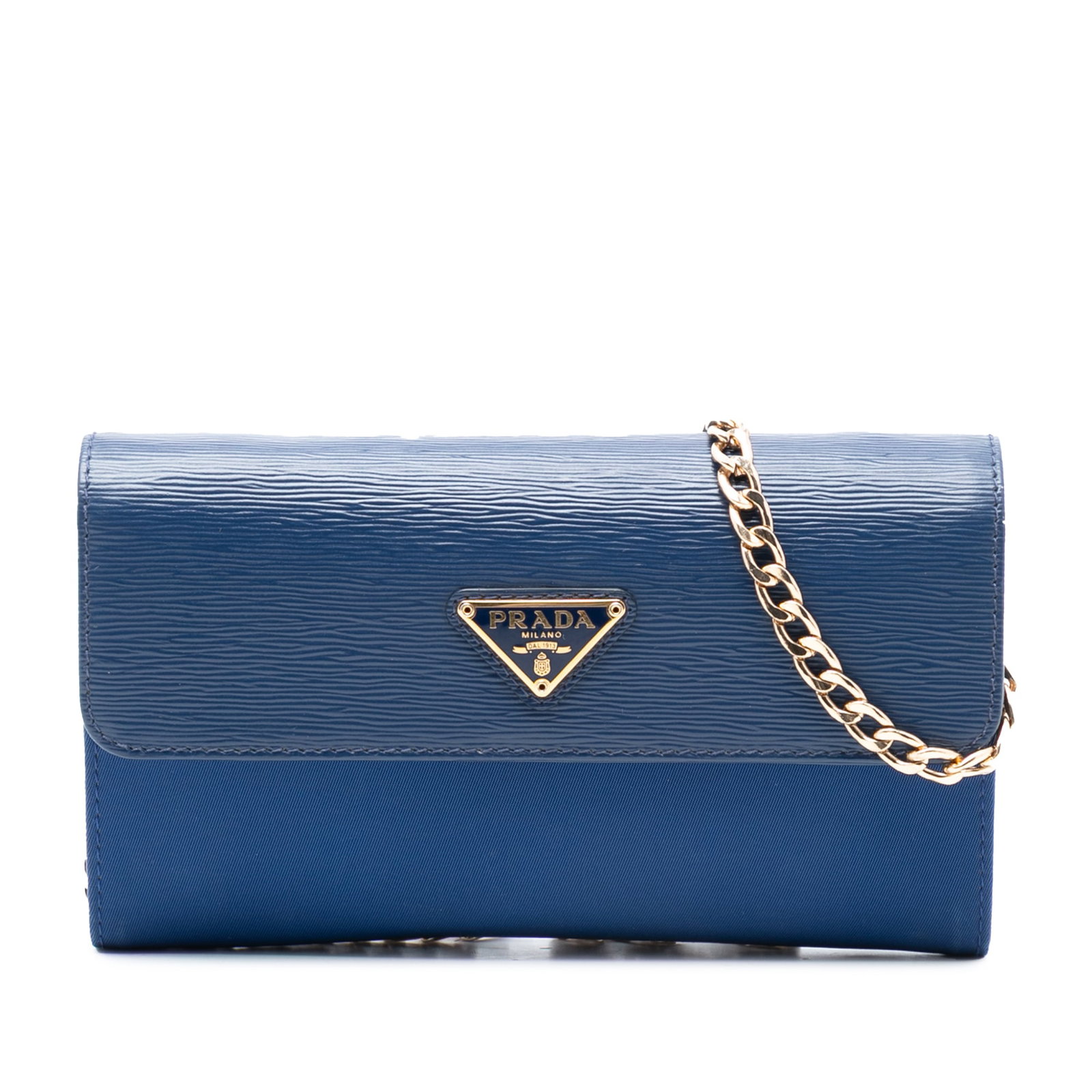 Prada Tessuto and Vitello Move Blue Chain Strap Wallet: Prada Tessuto and Vitello Move Blue Chain Strap Wallet This Prada Vitello Move and Tessuto Wallet On Chain features a durable nylon body with a leather flap secured by a snap button closure. It is des