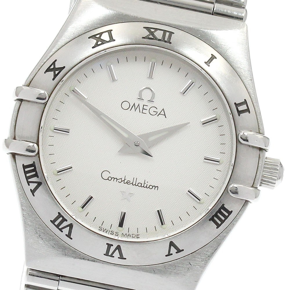 Omega Constellation 1572.30 Ladies Quartz Stainless Steel Watch: Omega Constellation 1572.30 Ladies Quartz Stainless Steel Watch This pre-owned OMEGA Constellation Quartz ladies wristwatch features a stainless steel case and bracelet with a silver dial. The watch i