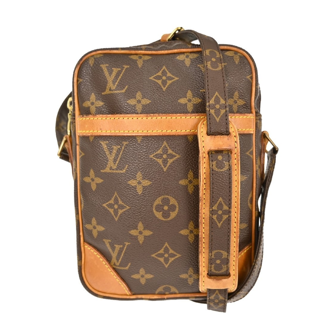 Louis Vuitton Danube Monogram Canvas Medium Crossbody Shoulder Bag M45266: Louis Vuitton Danube Monogram Canvas Medium Crossbody Shoulder Bag M45266 This Louis Vuitton Danube crossbody shoulder bag features the iconic Monogram canvas leather exterior and a brown leather lini