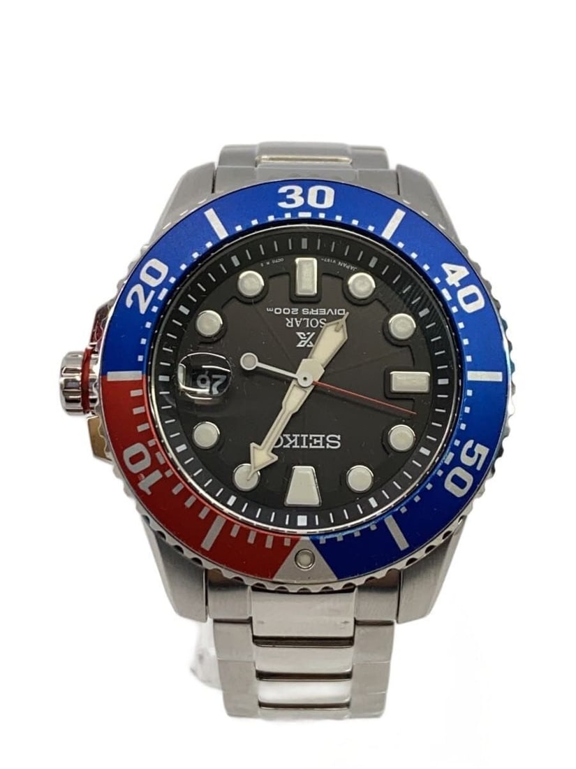 SEIKO Prospex black stainless steel diver wristwatch V157-0DF0: SEIKO Prospex black stainless steel diver wristwatch V157-0DF0 This SEIKO Prospex Diver Scuba V157-0DF0 men's wristwatch features a black dial and a stainless steel case and band. Made in Japan, this 
