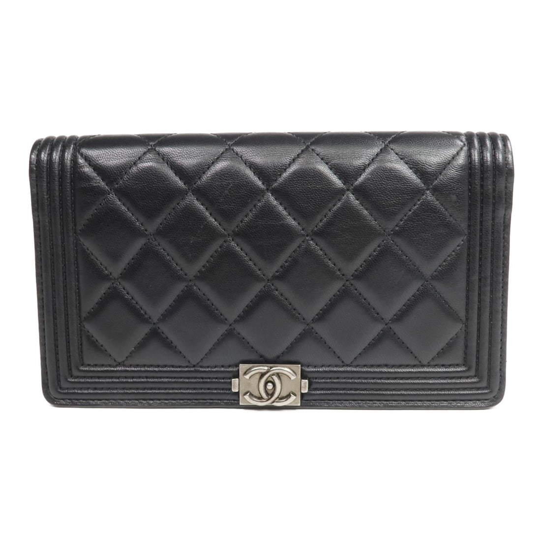 CHANEL Boy bifold purse in black lambskin leather (1 of 13)