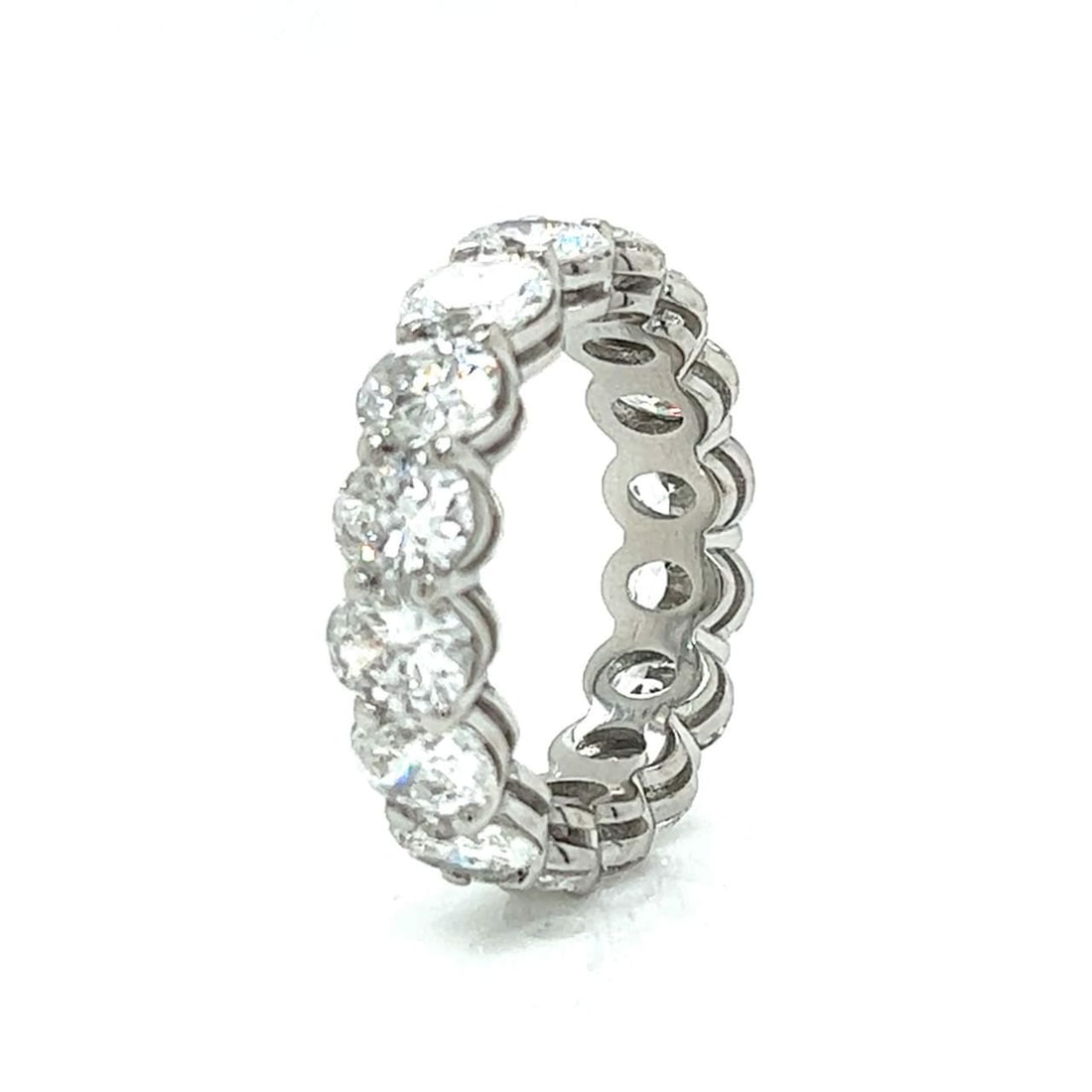 Platinum 5.75 Ct Diamond Eternity Band with 17 Oval Diamonds - 2