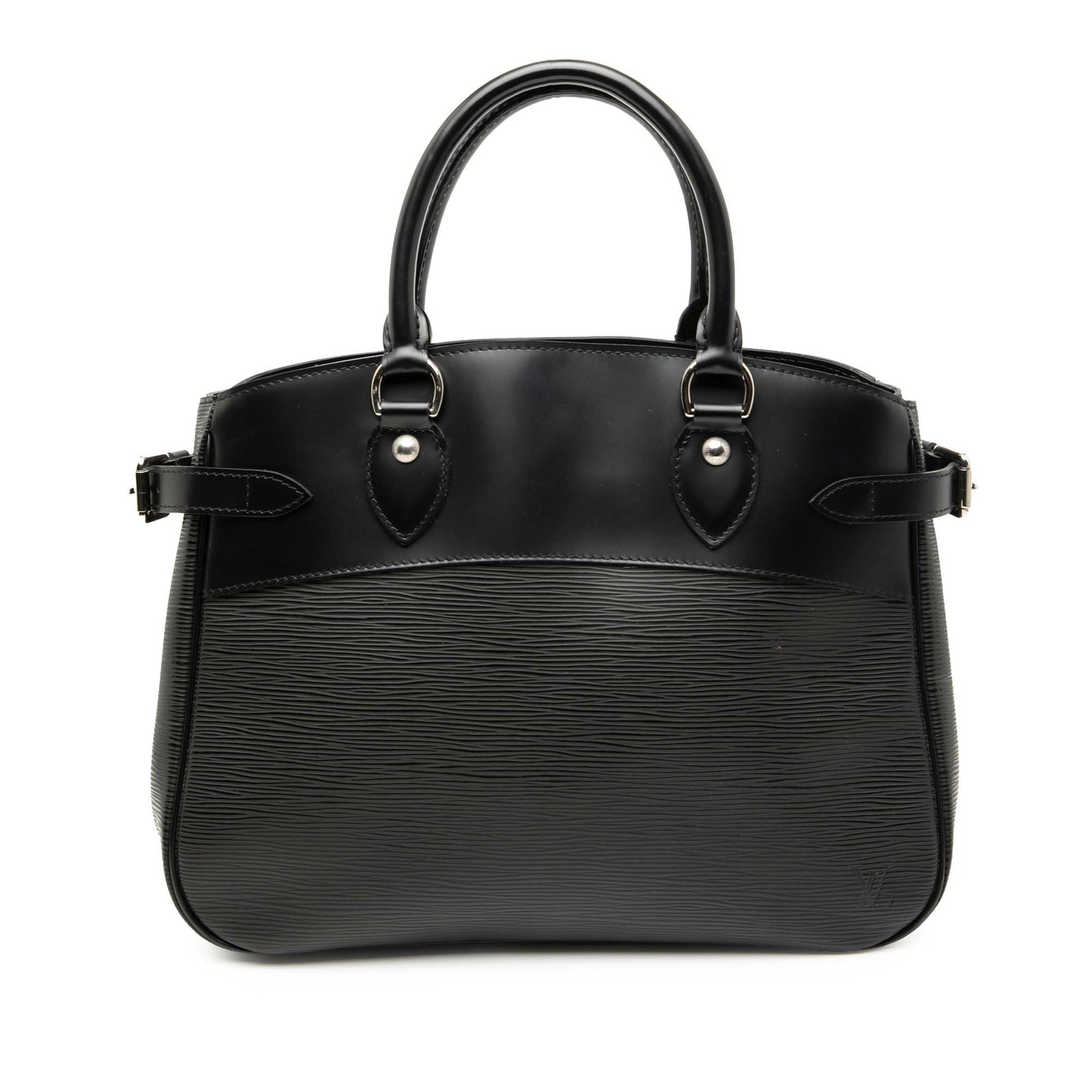 Louis Vuitton Epi Passy PM Black Leather Handbag: Louis Vuitton Epi Passy PM Black Leather Handbag Introducing the Louis Vuitton Epi Passy PM, a stylish and versatile handbag crafted from durable epi leather. This elegant bag features rolled leather 