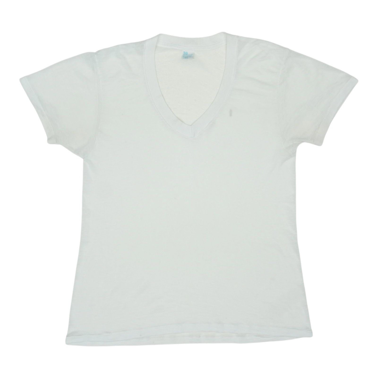 White Poly Cotton V Neck Shirt from the 1980s Vintage Era: White Poly Cotton V Neck Shirt from the 1980s Vintage Era This is an original vintage 1980s blank V-neck shirt, not a modern reproduction. The shirt features a white color, a 50/50 poly-cotton blend m