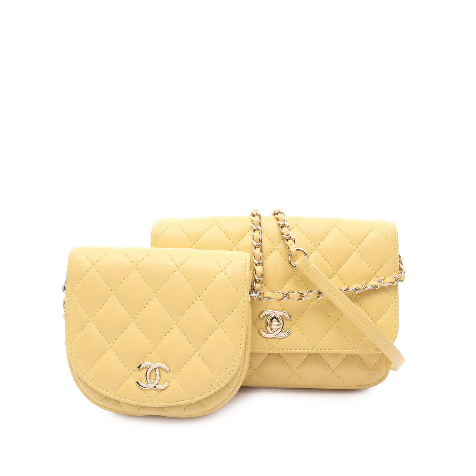 Chanel Quilted Lambskin Side Packs Flap Crossbody Bag Yellow: Chanel Quilted Lambskin Side Packs Flap Crossbody Bag Yellow This stylish Chanel Quilted Lambskin Side Packs Flap crossbody bag is crafted from luxurious quilted lambskin leather, showcasing a vibrant
