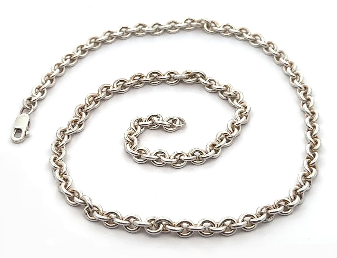 Unbranded 18 Inch Sterling Silver 5mm Cable Link Chain Necklace: Unbranded 18 Inch Sterling Silver 5mm Cable Link Chain Necklace This exquisite necklace features a classic cable link design crafted from high-quality sterling silver. The 5mm thick links give it a su