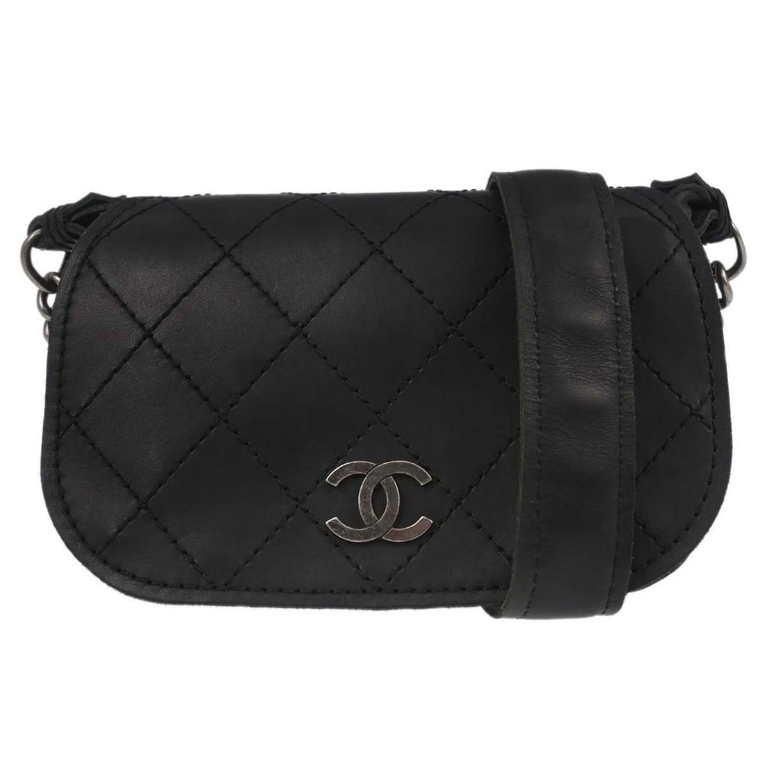 Paris-Edinburgh Highlander Small Black Calfskin Shoulder Bag with Silver Hardware: Paris-Edinburgh Highlander Small Black Calfskin Shoulder Bag with Silver Hardware This Chanel Paris-Edinburgh Highlander Messenger Bag is crafted from black calfskin leather with a canvas lining. Desi