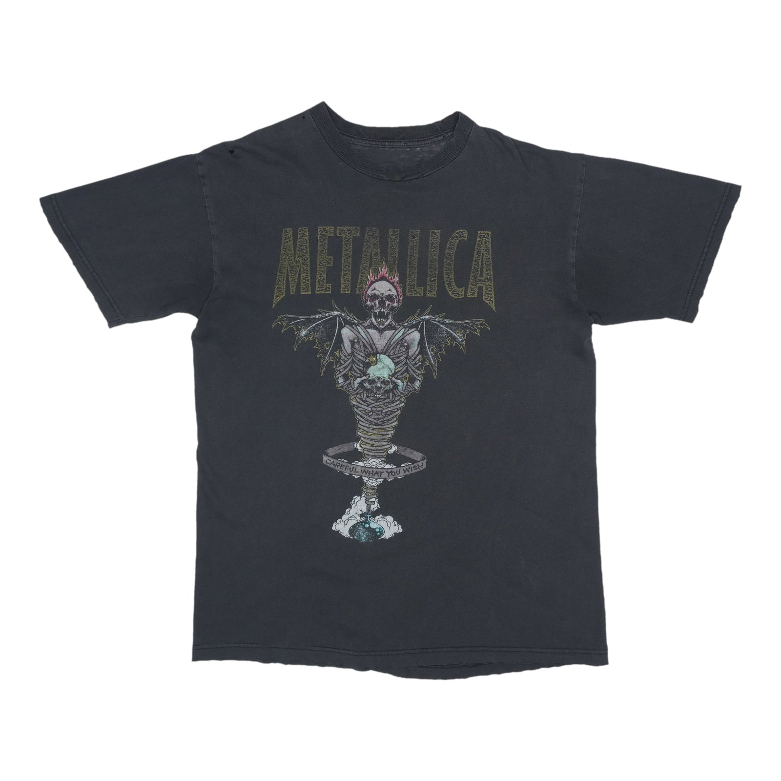 Vintage 1997 King Nothing Metallica Black Cotton T-Shirt With Front and Back Graphics: Vintage 1997 King Nothing Metallica Black Cotton T-Shirt With Front and Back Graphics This is an original vintage 1997 Metallica "King Nothing" shirt featuring front and back graphics. The shirt is ma