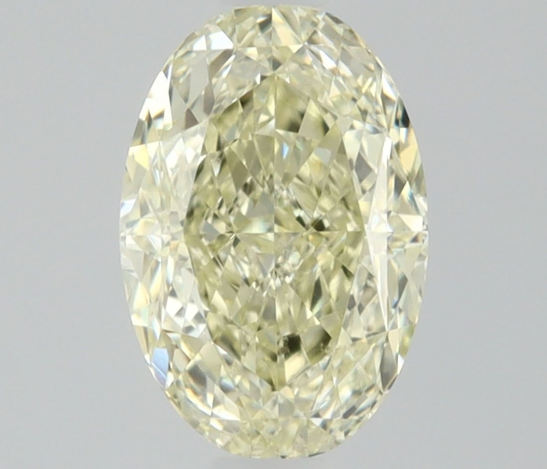 Loose Diamond - OVAL 0.7ct W-X VS2: Loose Diamond - OVAL 0.7ct W-X VS2 Source: Natural Shape: OVAL Carats: 0.7 Color: W-X Certification: GIA Video: