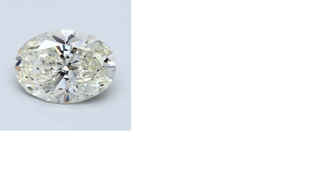 Loose Diamond - OVAL 5.01ct L SI2: Loose Diamond - OVAL 5.01ct L SI2 Source: Natural Mined Diamond Shape: OVAL Carats: 5.01 Color: L Clarity: SI2 Certification: GIA Condition: Pre-Owned PLEASE NOTE: Framed, Large, or heavy items do not