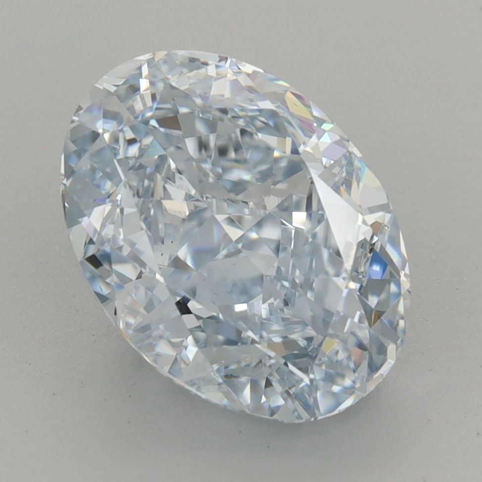 Loose Diamond - OVAL 4.24ct Fancy Light Blue VS1: Loose Diamond - OVAL 4.24ct Fancy Light Blue VS1 Source: This is a real non-mined Diamond that has been grown in a lab Shape: OVAL Carats: 4.24 Color: Fancy Light Blue Certification: IGI Video: