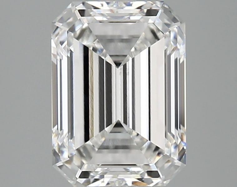 Loose Diamond - EMERALD 3.09ct D VS1: Loose Diamond - EMERALD 3.09ct D VS1 Source: This is a real non-mined Diamond that has been grown in a lab Shape: EMERALD Carats: 3.09 Color: D Clarity: VS1 Certification: IGI Condition: Pre-Owned PLE