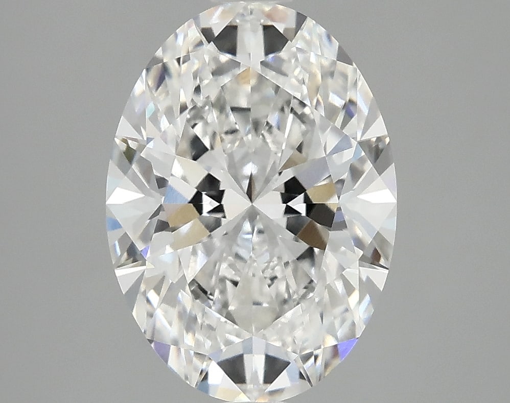 Loose Diamond - OVAL 3.06ct E VVS2: Loose Diamond - OVAL 3.06ct E VVS2 Source: This is a real non-mined Diamond that has been grown in a lab Shape: OVAL Carats: 3.06 Color: E Clarity: VVS2 Certification: IGI Condition: Pre-Owned PLEASE 