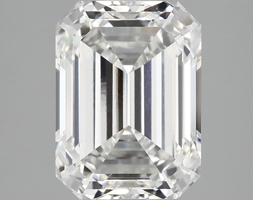 Loose Diamond - EMERALD 3.06ct E VVS2: Loose Diamond - EMERALD 3.06ct E VVS2 Source: This is a real non-mined Diamond that has been grown in a lab Shape: EMERALD Carats: 3.06 Color: E Clarity: VVS2 Certification: IGI Condition: Pre-Owned P