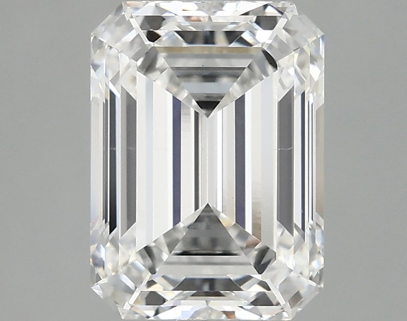 Loose Diamond - EMERALD 2.9ct E VS2: Loose Diamond - EMERALD 2.9ct E VS2 Source: This is a real non-mined Diamond that has been grown in a lab Shape: EMERALD Carats: 2.9 Color: E Clarity: VS2 Certification: IGI Condition: Pre-Owned PLEAS