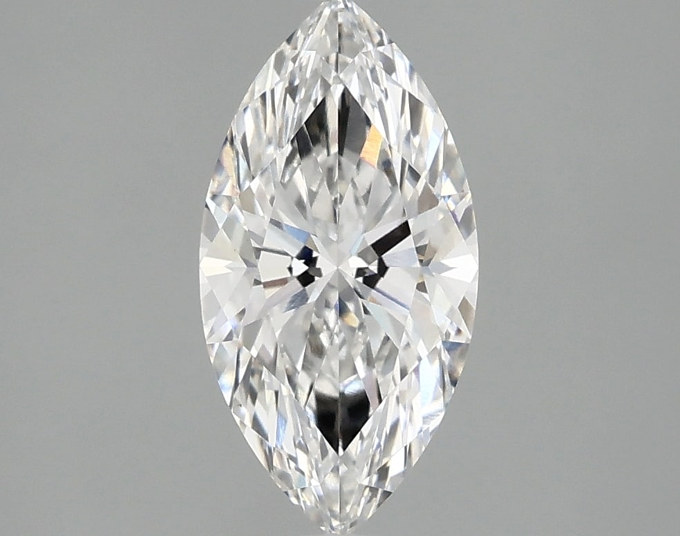Loose Diamond - MARQUISE 1.54ct E VS1: Loose Diamond - MARQUISE 1.54ct E VS1 Source: This is a real non-mined Diamond that has been grown in a lab Shape: MARQUISE Carats: 1.54 Color: E Clarity: VS1 Certification: IGI Condition: Pre-Owned