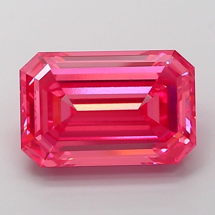 Loose Diamond - EMERALD 5.84ct Fancy Vivid Pink VS1: Loose Diamond - EMERALD 5.84ct Fancy Vivid Pink VS1 Source: This is a real non-mined Diamond that has been grown in a lab Shape: EMERALD Carats: 5.84 Color: Fancy Vivid Pink Certification: IGI Video: