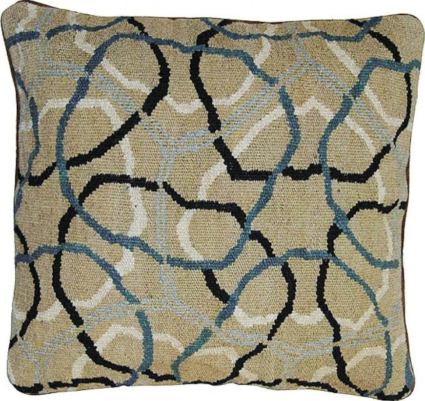 Provence Home Handcrafted Velvet Throw Pillow 20x20 Black Taupe Aubusson Style: Provence Home Handcrafted Velvet Throw Pillow 20x20 Black Taupe Aubusson Style This exquisite handcrafted velvet throw pillow features a sophisticated black and taupe color palette. Designed in the el