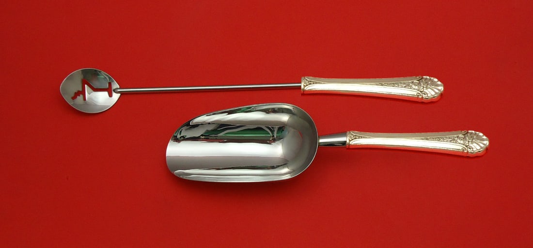 Towle Royal Windsor Sterling Silver Bar Set 2pc Martini Spoon Ice Scoop: Towle Royal Windsor Sterling Silver Bar Set 2pc Martini Spoon Ice Scoop This exquisite Royal Windsor by Towle sterling silver bar set features a custom-made hollow handle design complemented by stainl