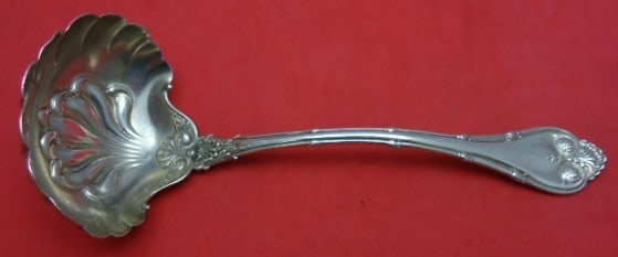 Whiting Empire Sterling Silver Gravy Ladle Decorated Bowl 7.5 Inch: Whiting Empire Sterling Silver Gravy Ladle Decorated Bowl 7.5 Inch This exquisite Empire gravy ladle from Whiting is a striking addition to any table setting. Crafted from high-quality sterling