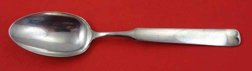 Gorham Christina Sterling Silver Serving Spoon 8.5 Inches: Gorham Christina Sterling Silver Serving Spoon 8.5 Inches This exquisite serving spoon is part of the Christina pattern by Gorham, crafted from high-quality sterling silver. Measuring 8 1/2 inches, th