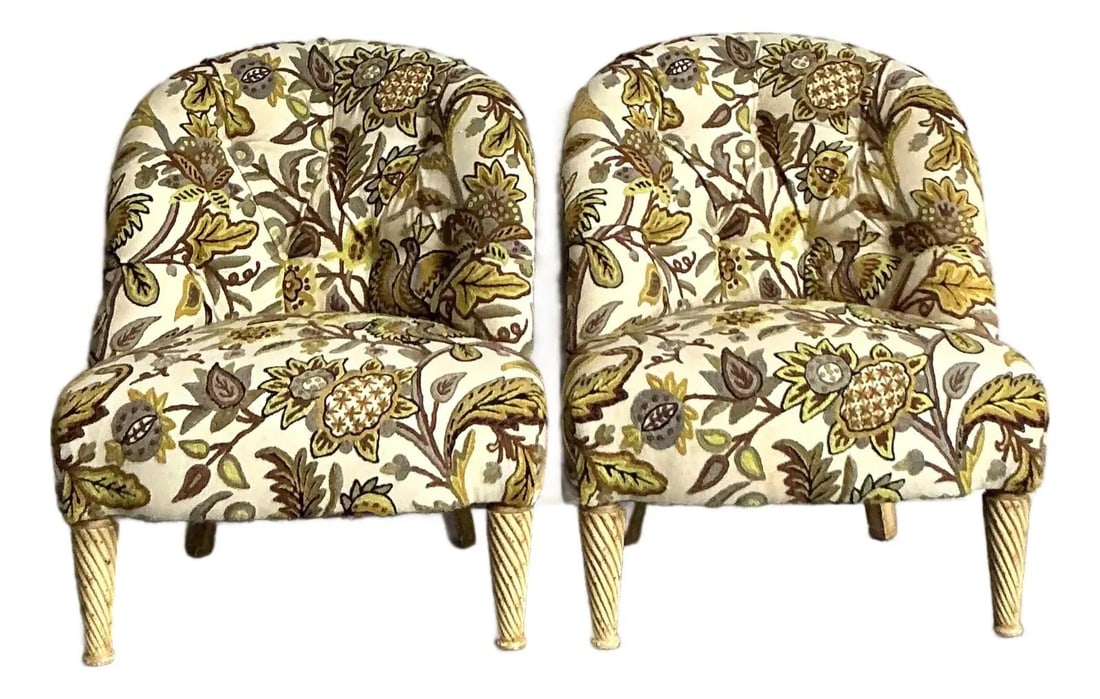 Pair of Hollywood Regency Lounge Chairs with Crewel Embroidery and Tufted Backs: Pair of Hollywood Regency Lounge Chairs with Crewel Embroidery and Tufted Backs This pair of vintage lounge chairs exemplifies the Hollywood Regency style with exquisite crewel embroidery in vibrant g