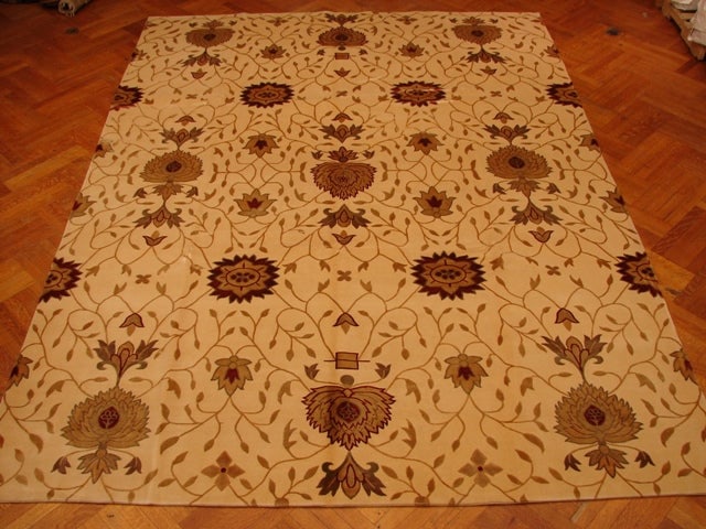 8.10 x 12 Handmade Tibetan Wool Hand-Knotted Area Rug: 8.10 x 12 Handmade Tibetan Wool Hand-Knotted Area Rug Free continental US Shipping Discover the beauty of the 8.10 x 12 New Handmade Nepalese/Nepali/Tibet Hand-Knotted Rug, a stunning representation o