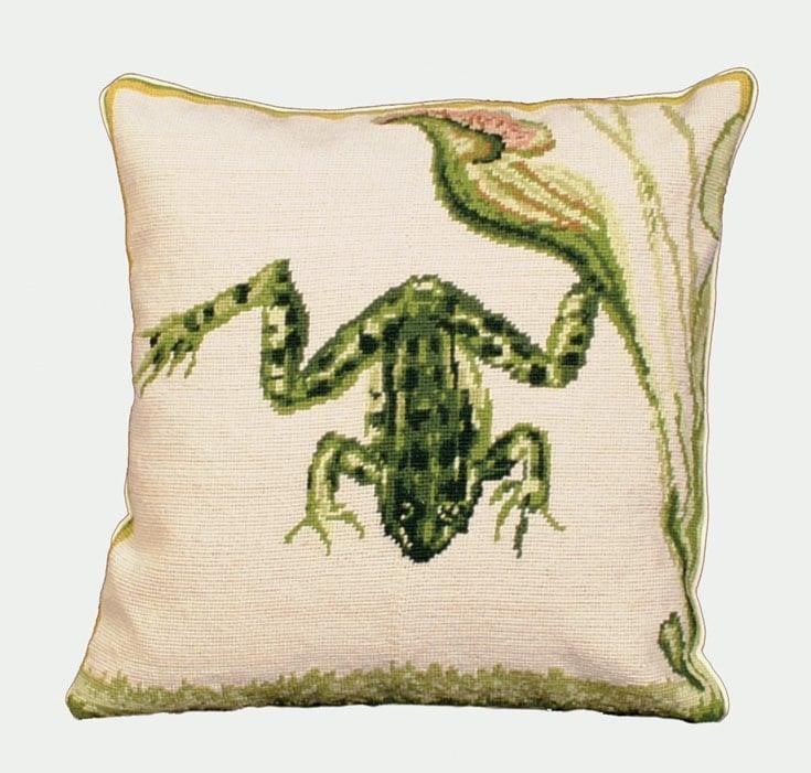 Vintage Style Water Frog Pillow 18x18 with Removable Insert: Vintage Style Water Frog Pillow 18x18 with Removable Insert Enhance your home decor with this luxurious Water Frog Pillow, designed in a charming Williamsburg style. Measuring 18 inches by 18 inches, 