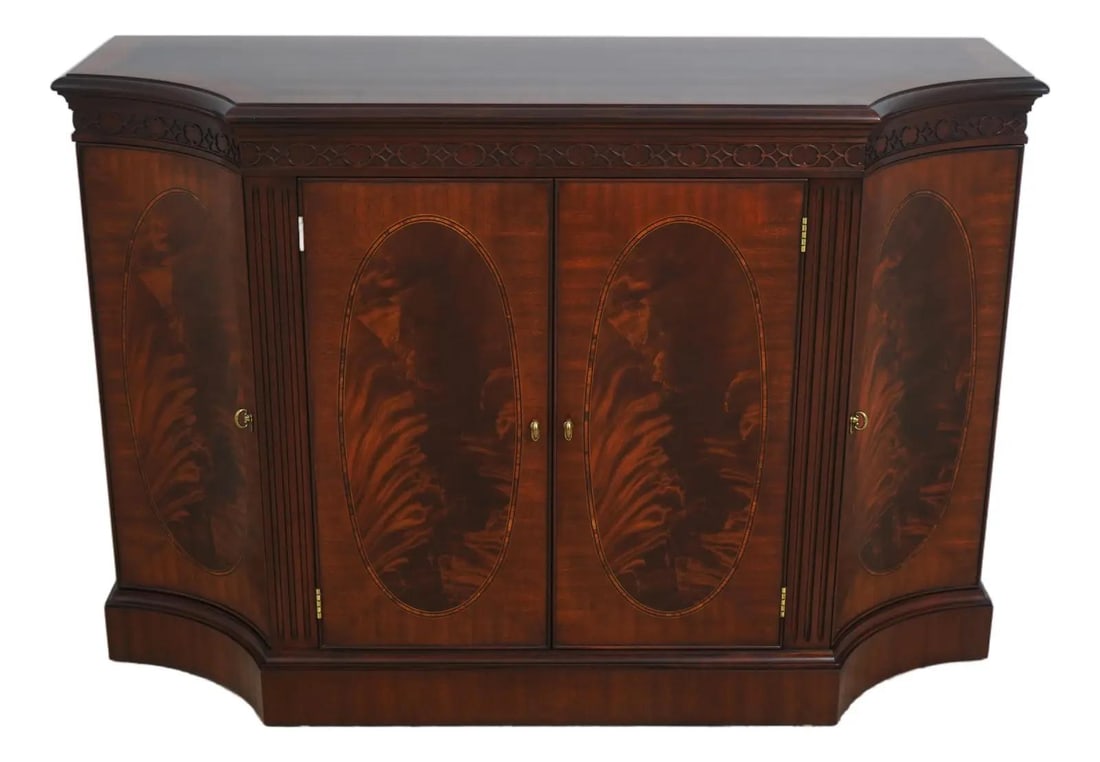 Chippendale Style Mahogany Server With Inlay And Lattice Detail (1 of 10)