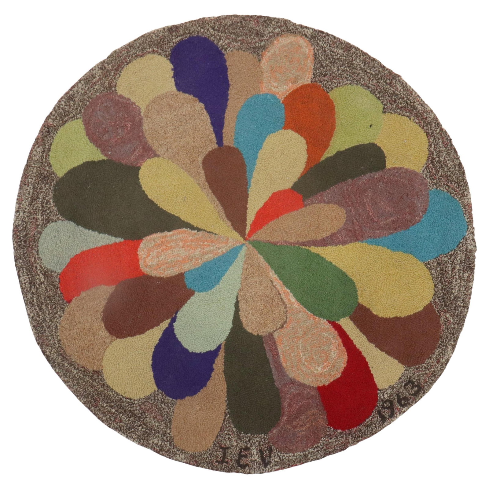 Rare 1963 Round American Hooked Rug Mid-Century Modern Wool: Rare 1963 Round American Hooked Rug Mid-Century Modern Wool This exquisite Round American Hooked Rug, dated 1963, showcases a vibrant and cheerful motif, perfectly embodying the Mid-Century Modern sty