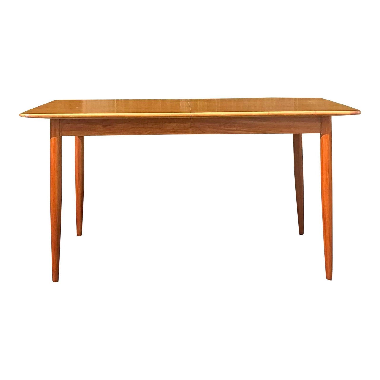 Vintage Mid-Century Modern Extendable Dining Table in Chocolate Wood: Vintage Mid-Century Modern Extendable Dining Table in Chocolate Wood Discover the beauty of this Vintage Mid-Century Modern Extendable Dining Table, a perfect blend of sleek craftsmanship and timeless
