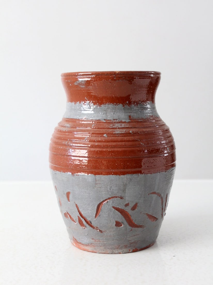 1979 Vintage Studio Pottery Vase with Floral Etchings (1 of 10)