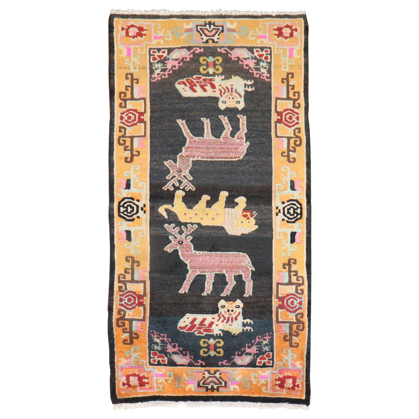 Vintage Tibetan Animal Motif Hand-Woven Wool Carpet 37 x 69 in Art Deco: Vintage Tibetan Animal Motif Hand-Woven Wool Carpet 37 x 69 in Art Deco This stunning vintage Tibetan carpet showcases a captivating animal pictorial motif, perfect for adding a unique touch to any sp