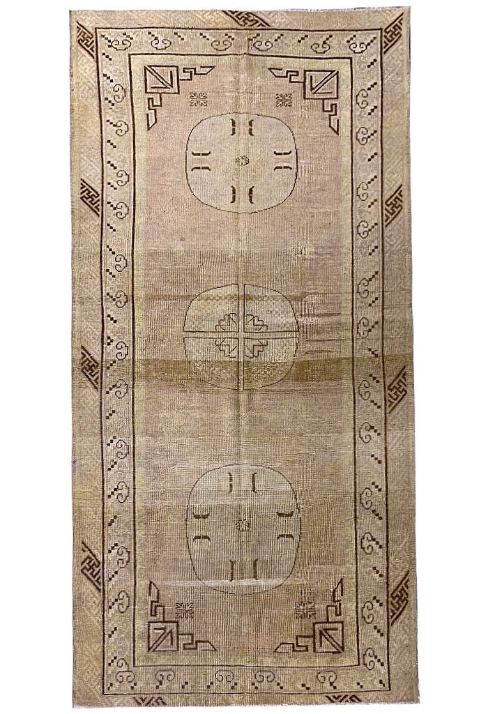 6.4 x 9.2 Handmade Antique Chotan Oushak Area Rug Turkish Wool: 6.4 x 9.2 Handmade Antique Chotan Oushak Area Rug Turkish Wool Free continental US Shipping Discover the exquisite beauty of the 6.4 x 9.2 Authentic Handmade Antique Chotan Oushak Designer Rug, a rema
