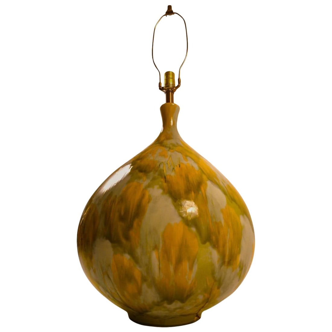 Impressive Green Ceramic Drip Glaze Lamp with Shade 44" Height: Impressive Green Ceramic Drip Glaze Lamp with Shade 44" Height Illuminate your space with this stunning large ceramic drip glaze lamp, featuring an impressive bulbous design and its original shade. Th