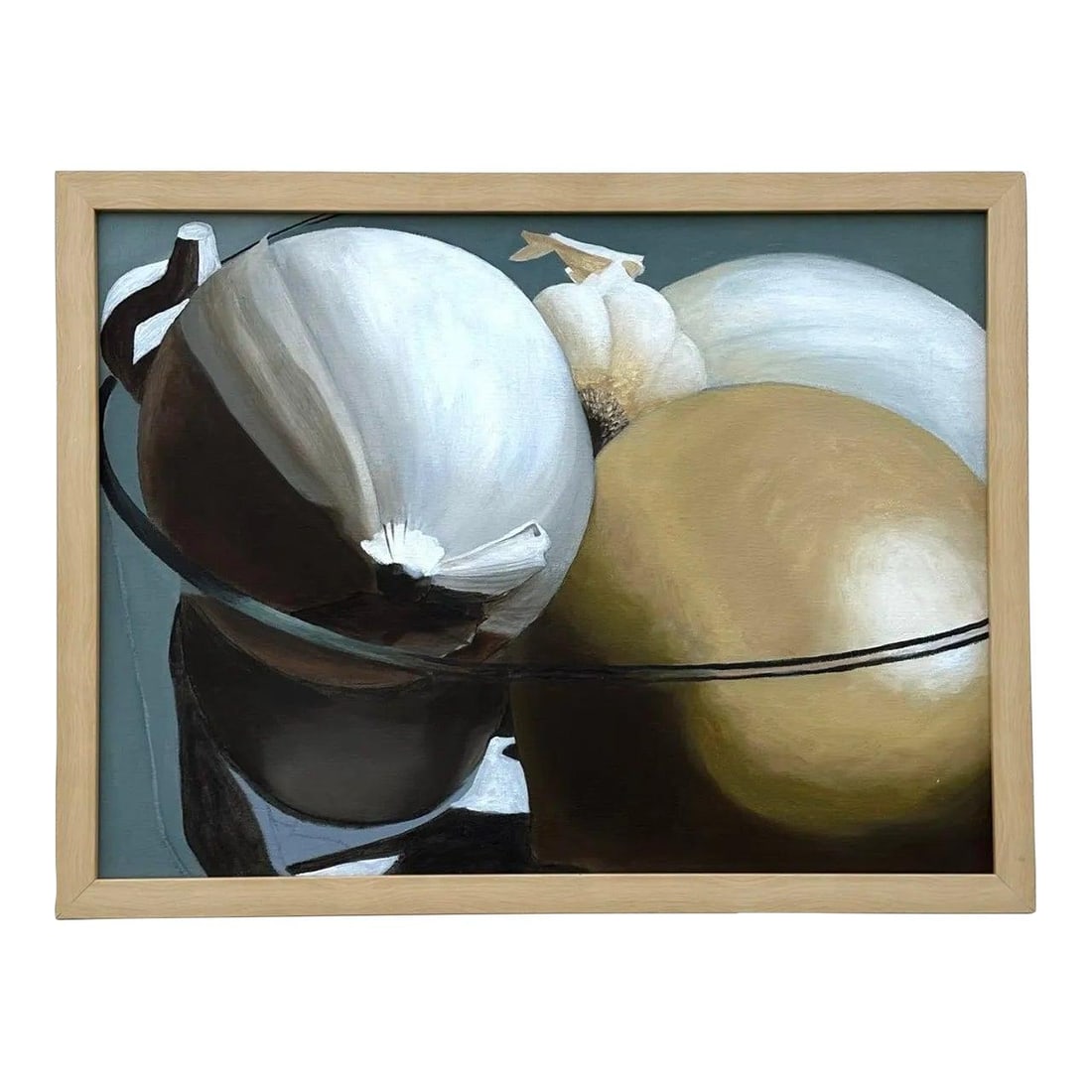 Oil Painting of Onions and Garlic in Bowl on Canvas: Oil Painting of Onions and Garlic in Bowl on Canvas This vintage oil on canvas artwork presents a realistic still life of onions and garlic arranged in a transparent bowl. The composition is enhanced 