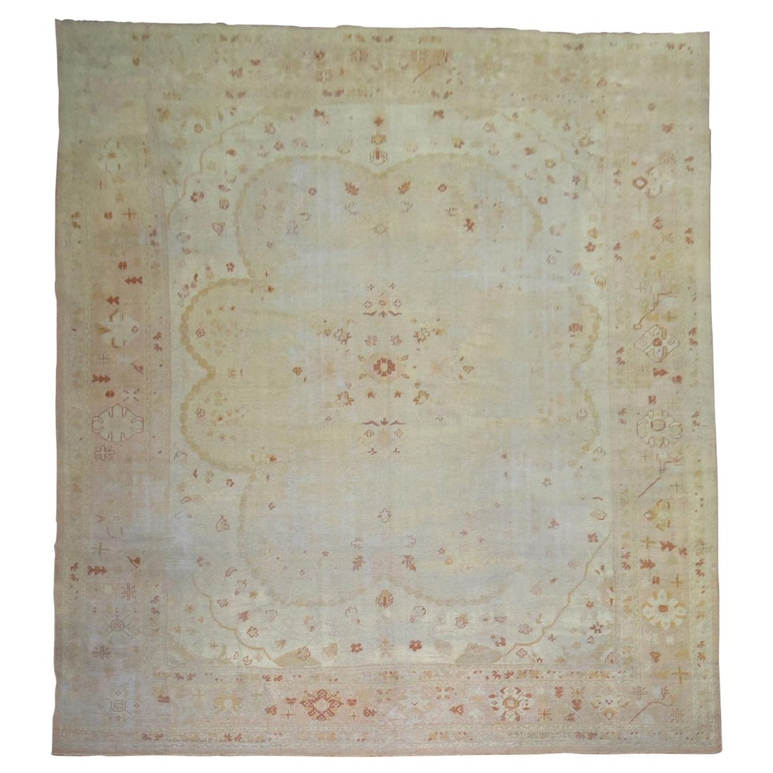 Antique Turkish Oushak Rug Early 20th Century 156 x 201 in Wool Hand-Woven: Antique Turkish Oushak Rug Early 20th Century 156 x 201 in Wool Hand-Woven This stunning oversize antique Turkish Oushak rug showcases a beautiful blend of soft colors and intricate patterns. Hand-wov