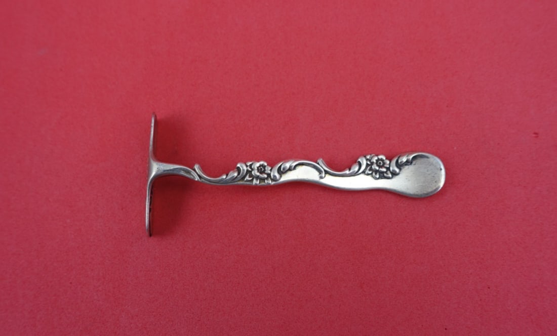Sterling Silver Baby Food Pusher by Shiebler Monogrammed Xmas 97 3.25 Inch (1 of 2)