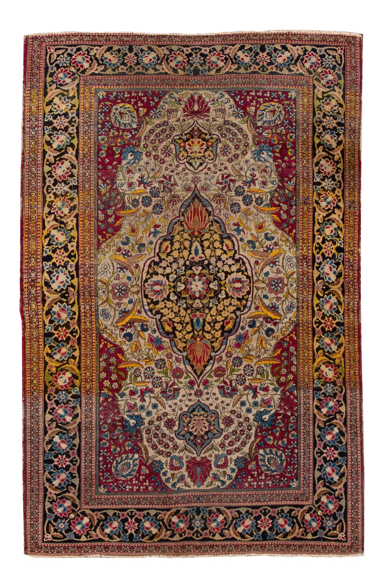 Antique Kerman Rug Early 20th Century Floral Design Wool 4'9'' x 7'3'': Antique Kerman Rug Early 20th Century Floral Design Wool 4'9'' x 7'3'' This exquisite Early 20th Century Antique Kerman Rug showcases a beautiful ivory field adorned with a vibrant all-over floral pat