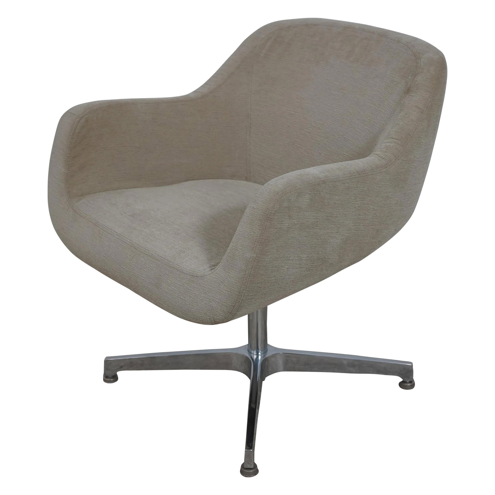 David Edward Knoll Mid Century Modern Chair Chrome Base White Upholstery: David Edward Knoll Mid Century Modern Chair Chrome Base White Upholstery Experience the elegance of mid-century modern design with this David Edward Knoll chair. Crafted approximately 20 years ago, th
