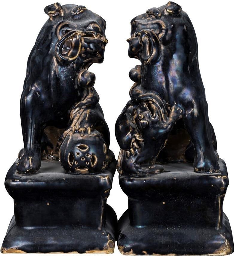 Hand-Painted Black Ceramic Peking Lion Sculptures Asian Antique Style (1 of 3)