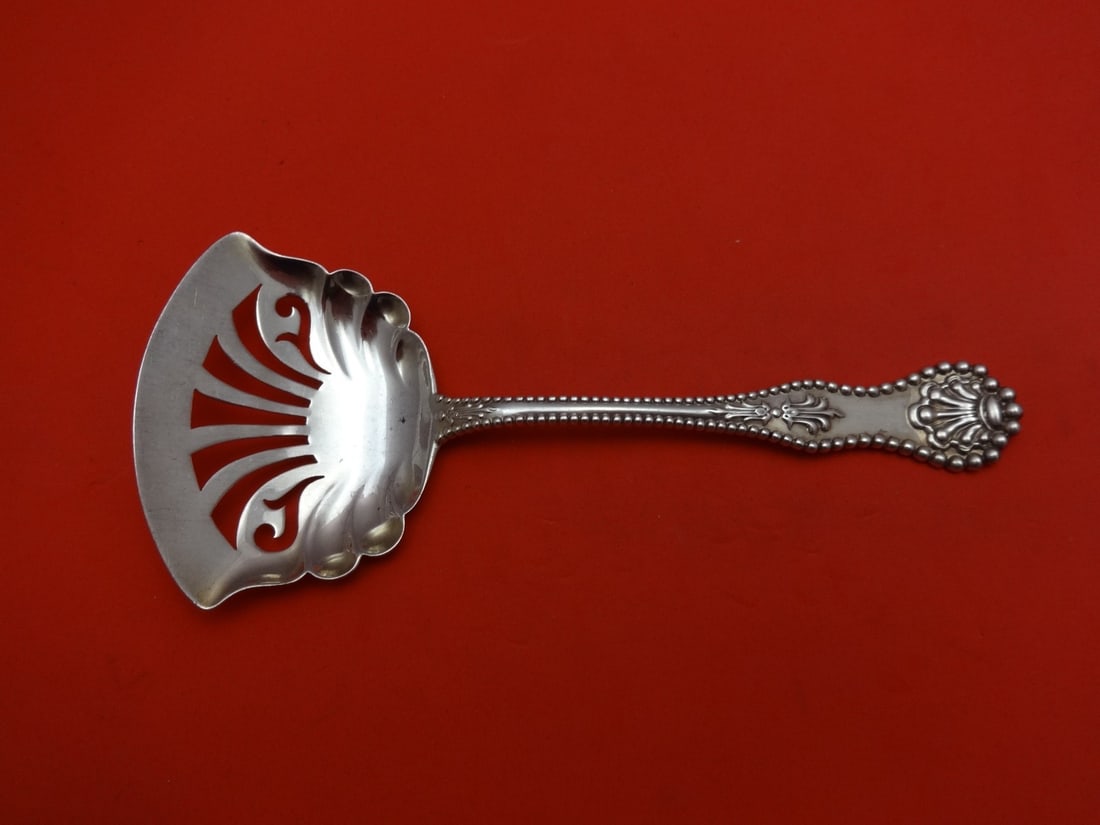 Dominick & Haff Charles II Sterling Silver Sardine Server 5.75": Dominick & Haff Charles II Sterling Silver Sardine Server 5.75" This exquisite sterling silver sardine server, crafted by Dominick & Haff in the renowned Charles II pattern, measures 5 3/4 inches. Dat