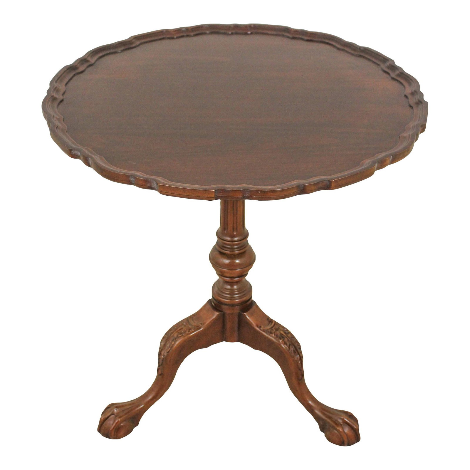 Century Sutton Chippendale Mahogany Lamp Table with Claw Feet: Century Sutton Chippendale Mahogany Lamp Table with Claw Feet This exquisite lamp table from the Century Sutton Collection features a classic Chippendale design, showcasing fine carved details and ele