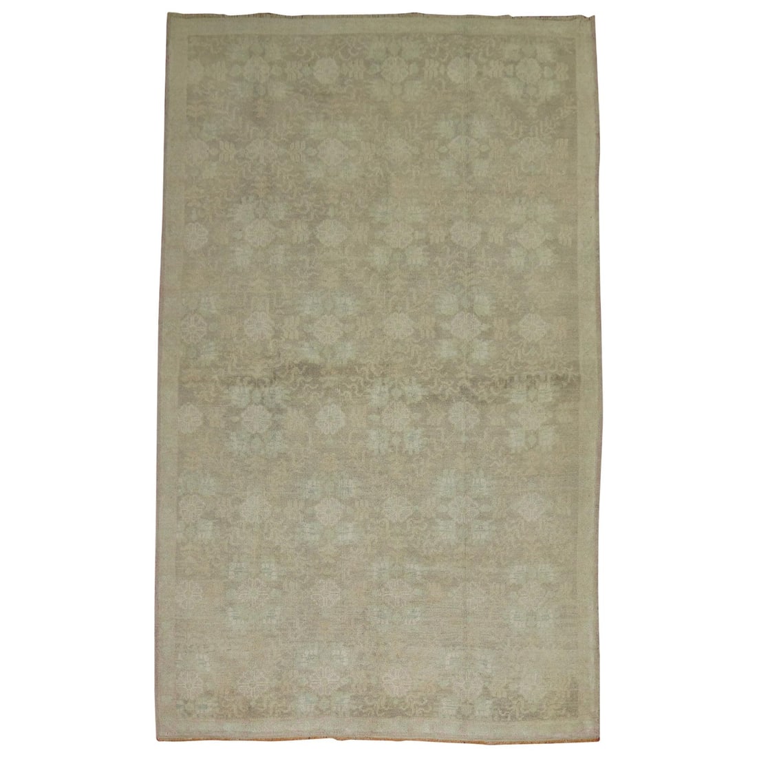 Mid Century Turkish Oushak Wool Hand Knotted Rug 62 x 97: Mid Century Turkish Oushak Wool Hand Knotted Rug 62 x 97 This vintage Turkish Konya rug from the mid-20th century features a soft, muted all-over floral design in the Arts and Crafts style. Expertly h