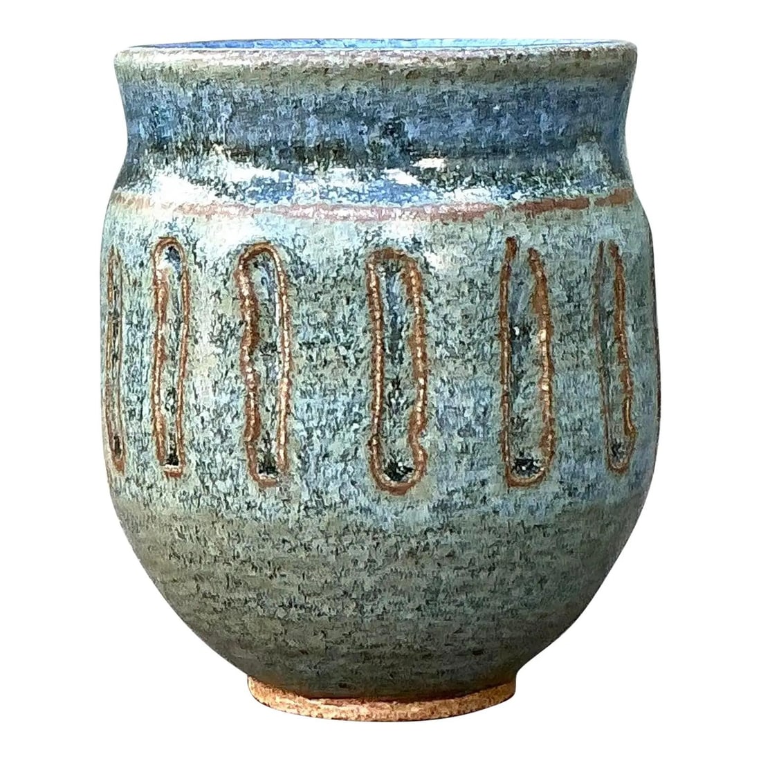 Vintage Boho Hand-Thrown Stoneware Vase in Slate Blue-Green: Vintage Boho Hand-Thrown Stoneware Vase in Slate Blue-Green Experience the tranquility of handcrafted ceramics with this vintage studio pottery bud vase. Made from durable stoneware, it showcases a se