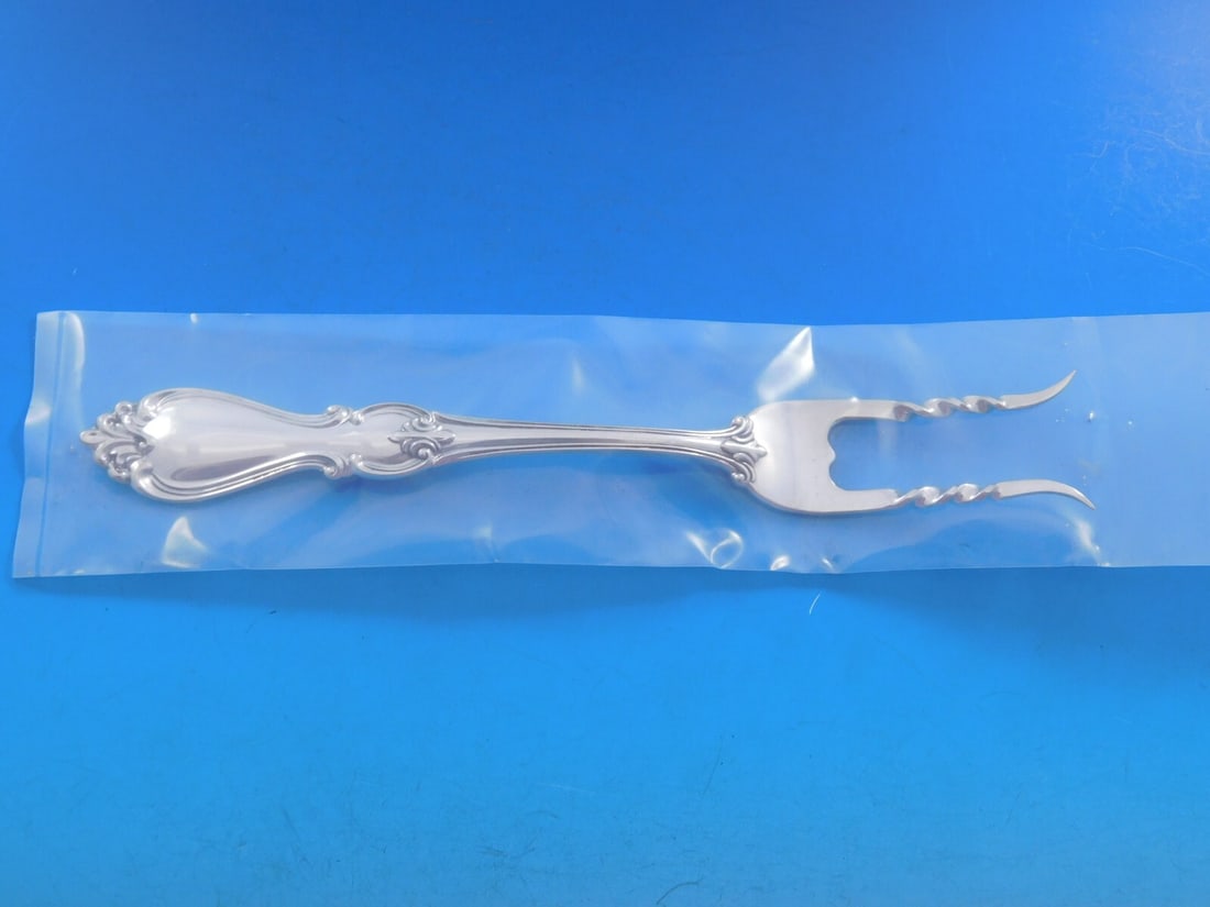 Towle Sterling Silver Serving Fork Queen Elizabeth I 7.5 Inch Custom Design (1 of 5)