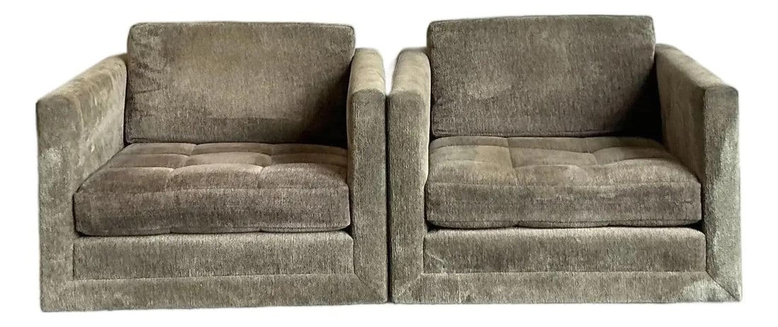 Harvey Probber Vintage Boho Swivel Chairs Pair Mid-Century Modern: Harvey Probber Vintage Boho Swivel Chairs Pair Mid-Century Modern Enhance your living space with this exquisite pair of Vintage Boho swivel chairs, designed by the renowned Harvey Probber. These