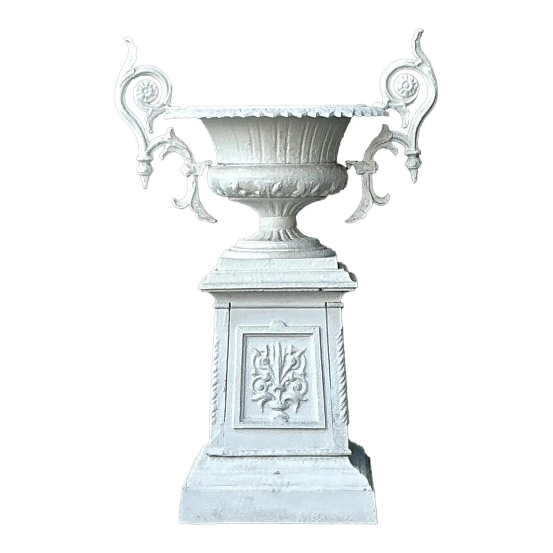 White Wrought Iron Garden Urn and Matching Pedestal Neoclassical Hollywood Regency: White Wrought Iron Garden Urn and Matching Pedestal Neoclassical Hollywood Regency This vintage garden urn with a matching pedestal showcases Neoclassical and Hollywood Regency design influences. Made