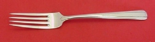 Towle Aristocrat Sterling Silver Dinner Fork 7 7/8 Inch Flatware: Towle Aristocrat Sterling Silver Dinner Fork 7 7/8 Inch Flatware This exquisite dinner fork from Towle, part of the Aristocrat pattern, is crafted from high-quality sterling silver. Measuring 7 7/8 in