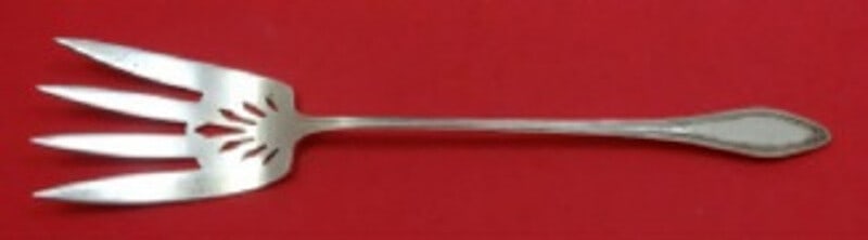 Towle Mary Chilton Sterling Silver Pierced Lettuce Fork 9 1/8": Towle Mary Chilton Sterling Silver Pierced Lettuce Fork 9 1/8" This exquisite Mary Chilton Lettuce Fork, crafted by Towle, showcases timeless elegance in sterling silver. Measuring 9 1/8 inches, this 